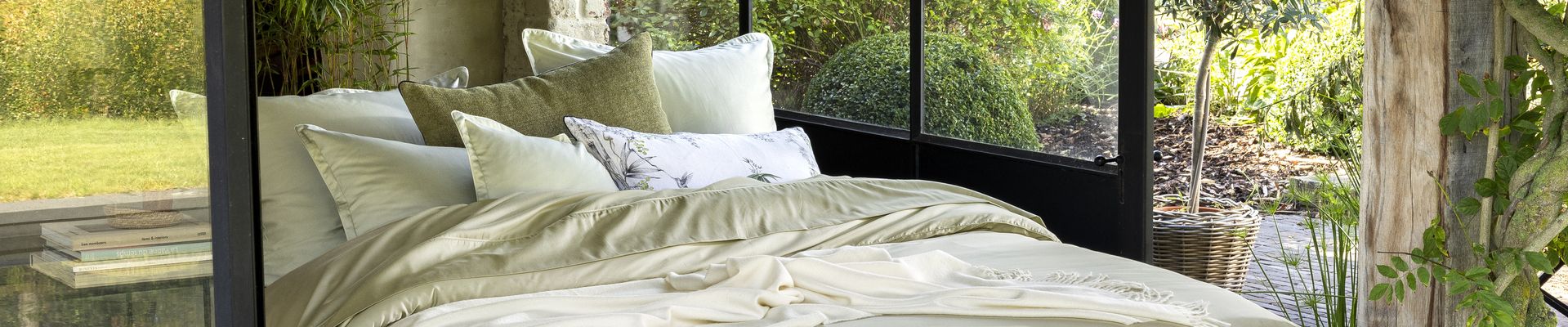 Satin de coton : le guide complet pour votre linge de lit