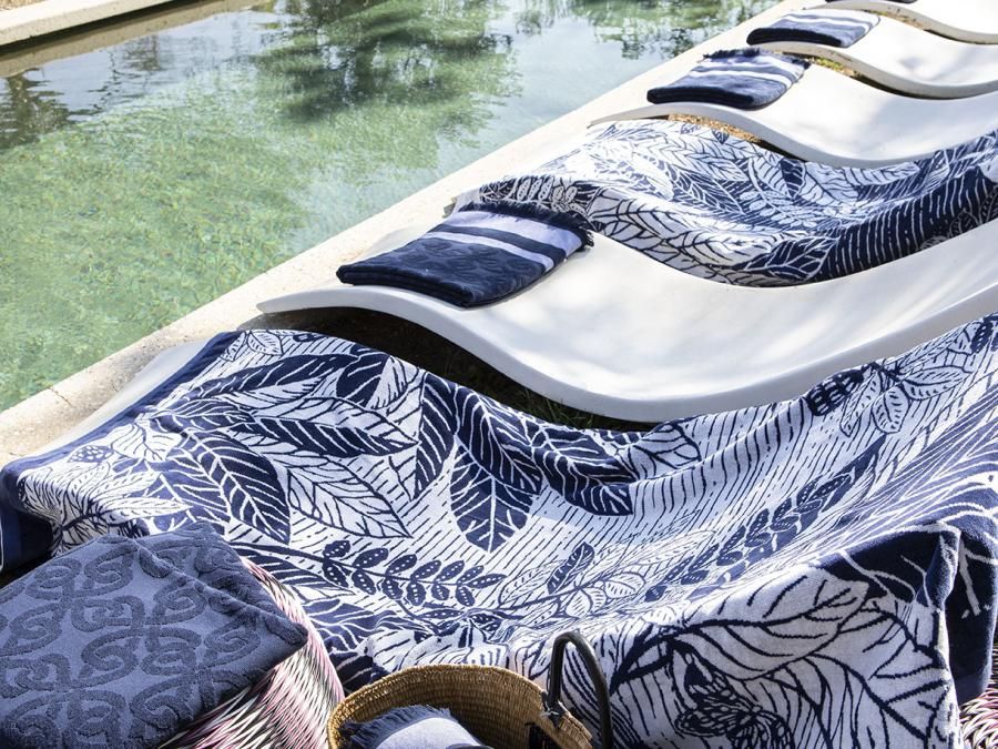 Bien choisir sa serviette de plage avant le départ en vacances