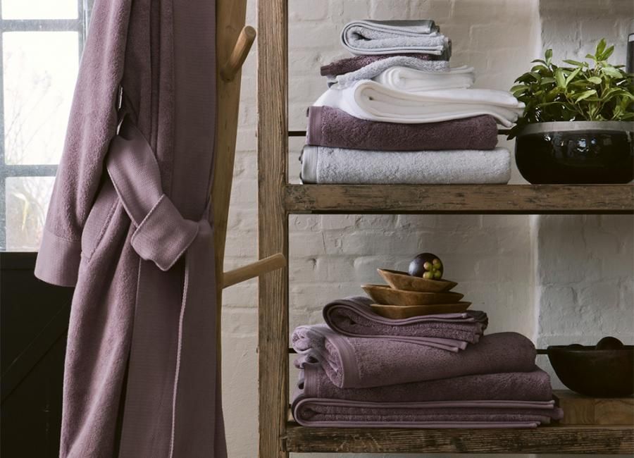 Practical and aesthetic bath linen by Alexandre Turpault