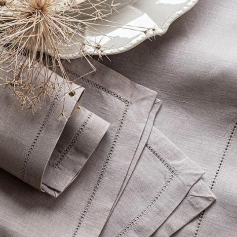 How to maintain your table linen?