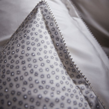 Organic cotton satin pillowcase, A La Belle Etoile