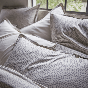 Organic cotton satin bedding set, A La Belle Etoile
