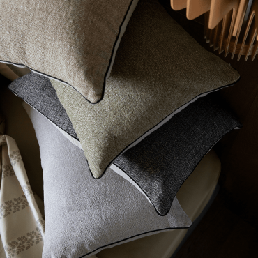 Housse de coussin en lin et chenille velours, Voltaire
