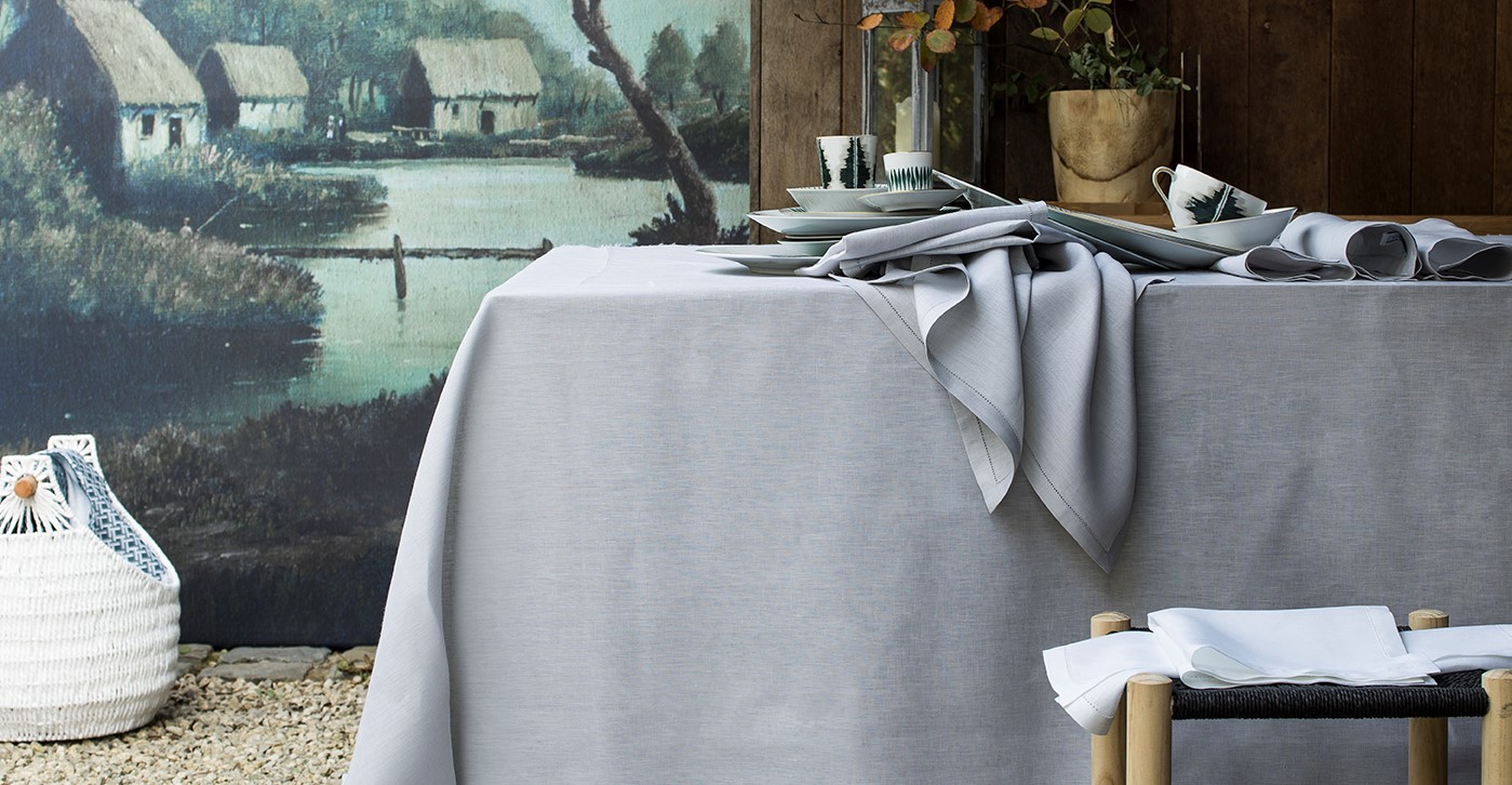 Cleaning table linens 
